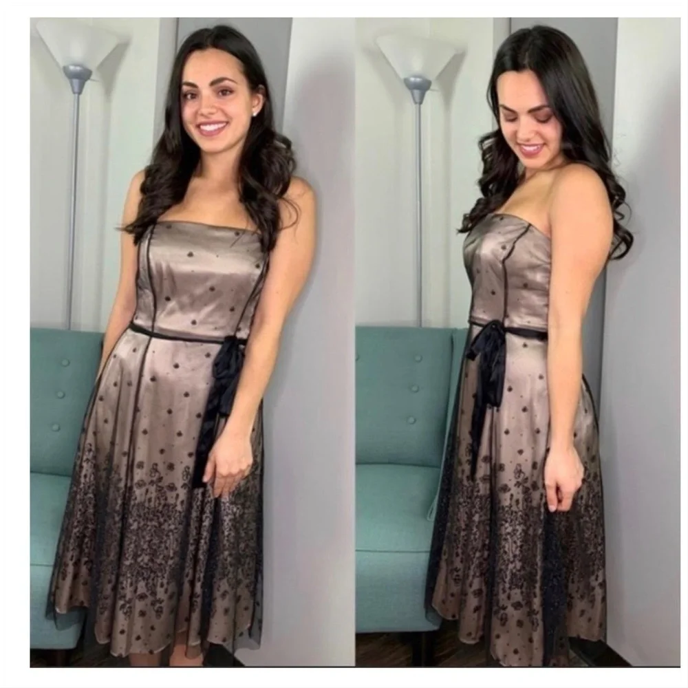 Adrianna Papell Boutique strapless belted dress size 4
